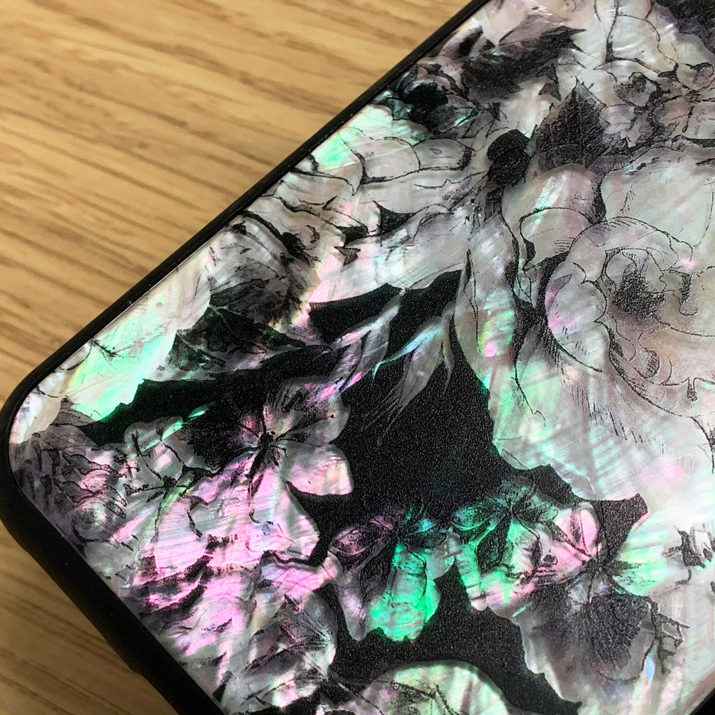 Natural shell black floral iPhone case - Decouart