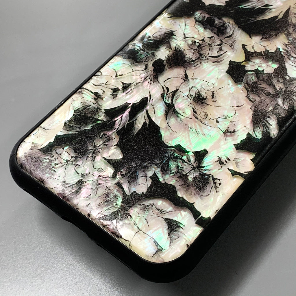 Natural shell black floral iPhone case - Decouart
