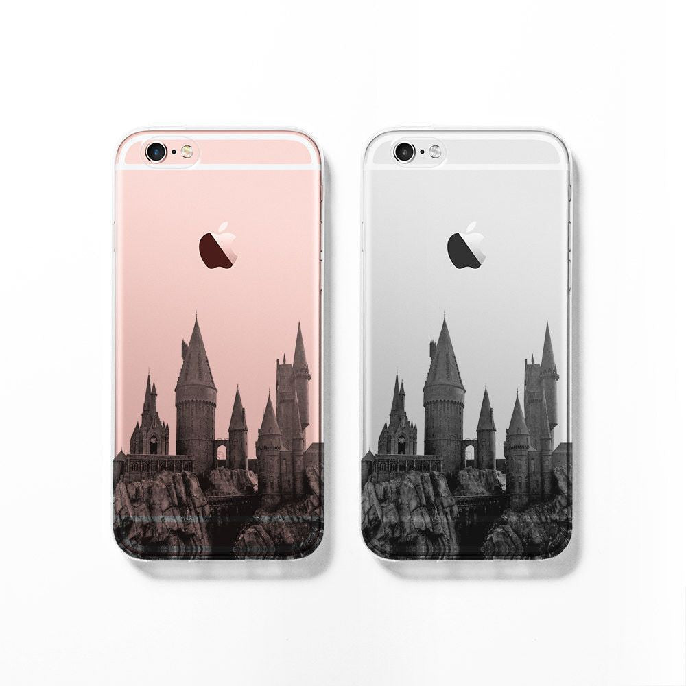 Hogwarts skyline iPhone 11 case C083 - Decouart